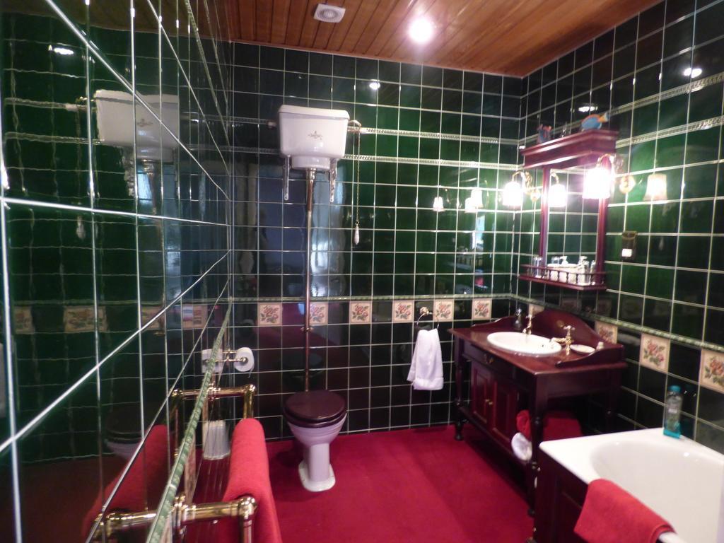 Moorlands Bed & Breakfast Helensburgh Room photo